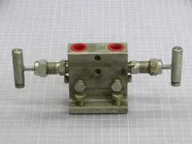 T241602 Anderson Greenwood Ths-4-p M4 Manifold Valve