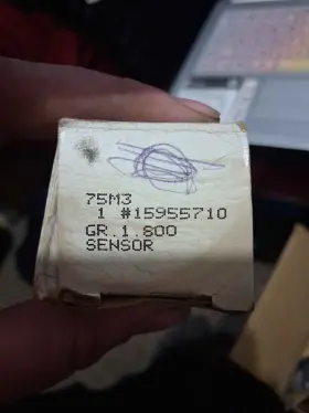 15955710 General Motors Engine Oil Pressure Sensor