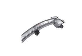 Gm Genuine Parts 42827003 Driver Side Mirror Turn Signal Lamp