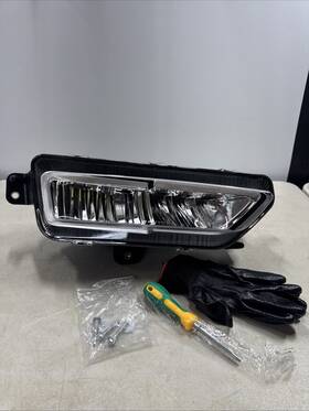 Hpdmauto Ut-p59-0008- Fog Light Fit For 2023 Peterbilt 579 Truck Dot/sae Approved Passenger Right