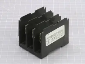 T249745 Marathon Electric 1323570 Lot Of 4 Ch Power Distribution Block