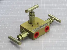 T244450 Precision Geeral 500ccg Three Valve Instrument Manifold