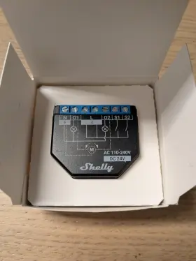 Snsw-002p15ul Shelly Plus 2pm 2-channel Smart Relay And Garage Door / Roller Cover Control