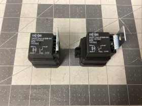 898h-1ah-d1sw-r1 Song Chuan Automotive Relay Lot Of 2 Lpw95d