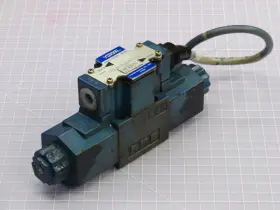 Dsg-01-3c37-d24-5045 Yuken Directional Valve T249119