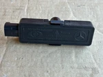 Mercedes W220 S500 S430 C280 2007 Hood Temperature Solar Sensor 2208300272 M162 Gebraucht. Price: $10.49.
