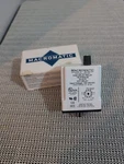 Macromatic Single Function Time Delay Re New. Price: $39.99.