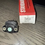 Throttle Position Sensor Standard TH59 Used. Price: $12.00.