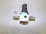 Numatics R10R-01L Regulator *free Shipping* Used. Price: $16.99.
