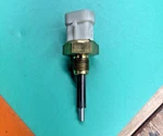 Nos Freightliner Kys 5022-02187-06 Surge Tank Probe Sensor Free Shipping New. Price: $29.99.