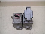 Eaton Crouse-hinds Eds Snap Switch Control With 20A 125V Df Intrlock Rcpt Unit Used. Price: $199.99.